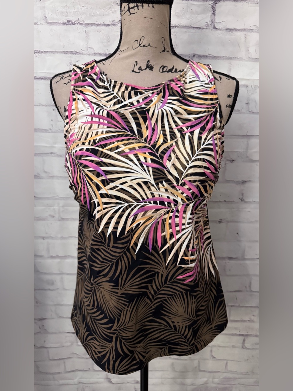 Lands’ End 12D High Neck Modest Tankini Swimsuit Top Palm Leaf Brown Resort